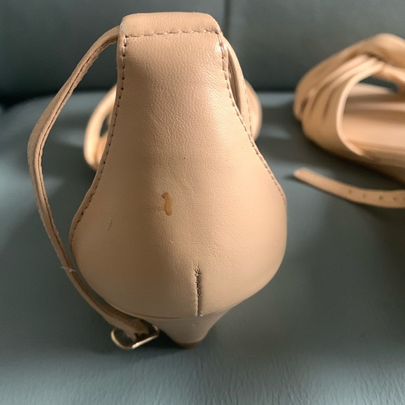 NWOT Lauren RL Mireya Leather Low Wedge Neutral SandalL - Picture 6 of 9